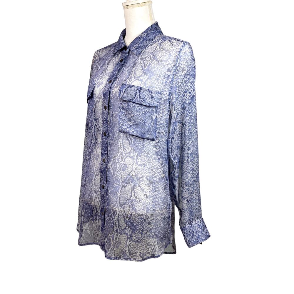 Equipment Femme Silk Blouse Brett Python Light Blue & Gray Size L